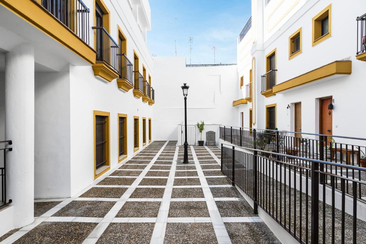 Apartamento San Juan, Parking Privado Jerez de la Frontera Buitenkant foto